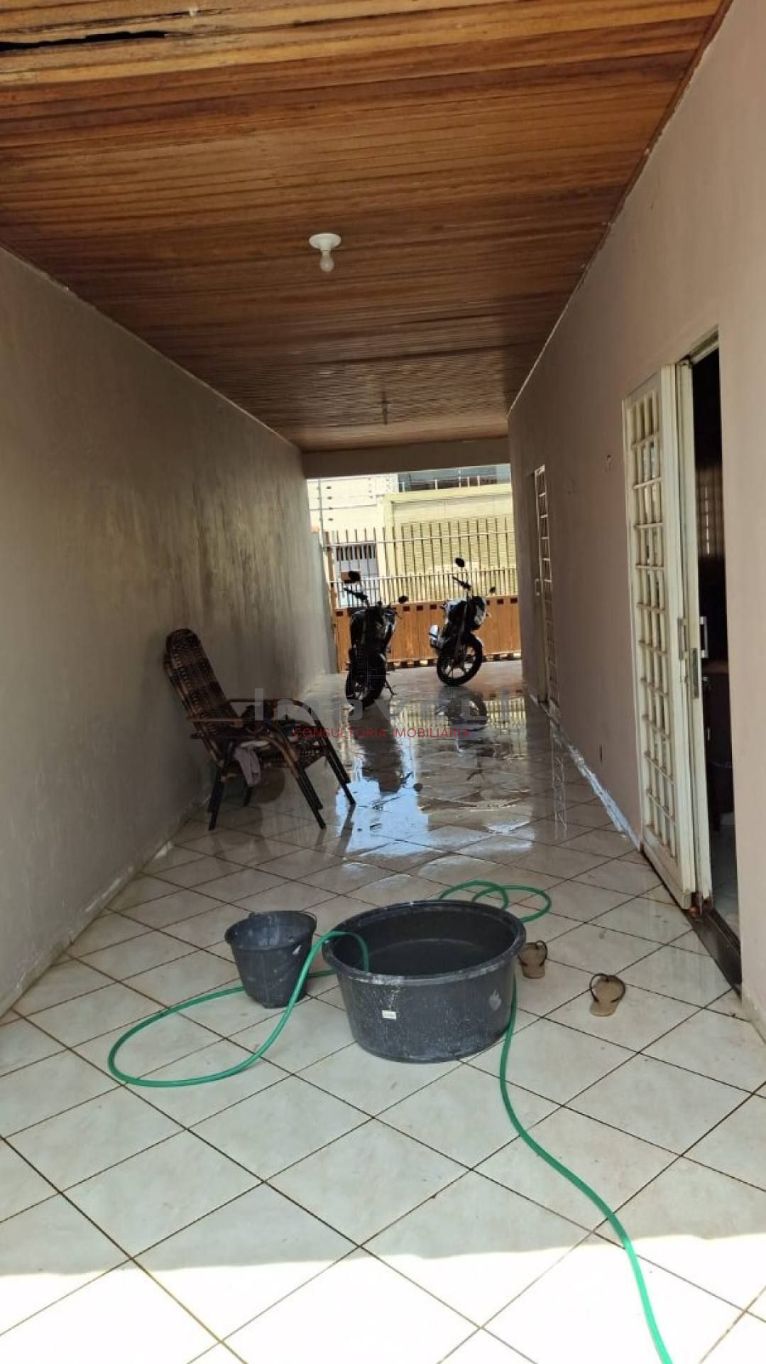 CASA Á VENDA NO JARDIM DOS ESTADOS