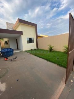 CASA Á VENDA NO JARDIM PAULA 2