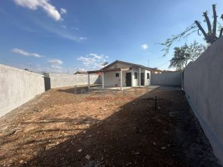 CASA Á VENDA NO BAIRRO ALTOS DO CERRADOS