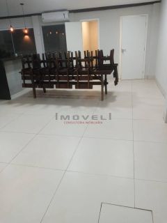 CASA Á VENDA NO CONDOMÍNIO MALIBU