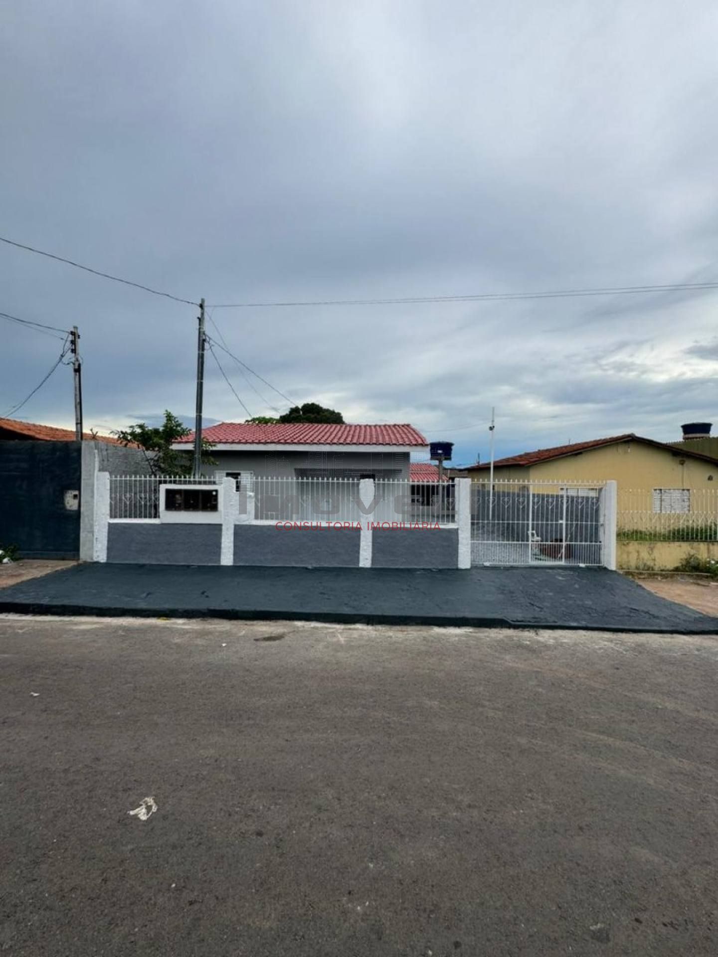 CASA Á VENDA NO JARDIM GLORIA