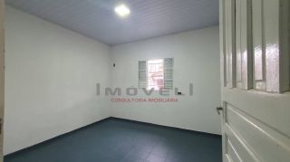 CASA Á VENDA NO JARDIM GLORIA