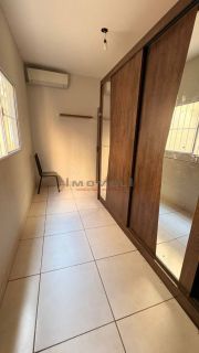 CASA Á VENDA NO COXIPÓ DA PONTE