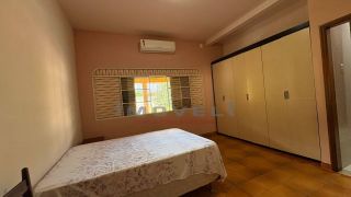 CASA Á VENDA NO JARDIM AEROPORTO