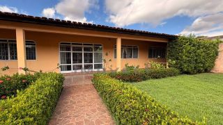 CASA Á VENDA NO JARDIM AEROPORTO