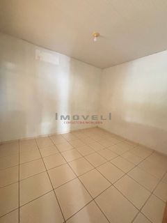 CASA Á VENDA NO JARDIM AEROPORTO