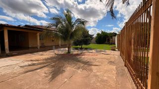 CASA Á VENDA NO JARDIM AEROPORTO