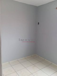 APARTAMENTO Á VENDA NO CONDOMÍNIO BANDEIRANTES