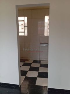 APARTAMENTO Á VENDA NO CONDOMÍNIO BANDEIRANTES