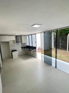 CASA Á VENDA  NO CONDOMÍNIO TERRA NOVA