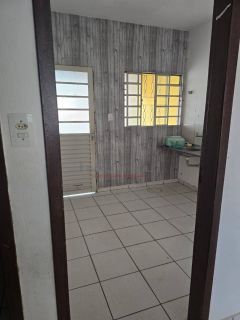 LINDA CASA NO BAIRRO SAO JORGE COM 3 QUARTOS,SALA,COZINHA,BANHEIRO SOCIAL,AREA DE SERVIÇO COBERTA,PISCINA