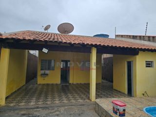 LINDA CASA NO BAIRRO SAO JORGE COM 3 QUARTOS,SALA,COZINHA,BANHEIRO SOCIAL,AREA DE SERVIÇO COBERTA,PISCINA