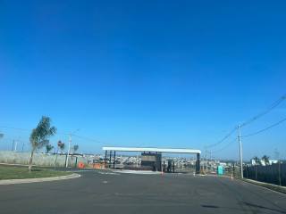 Lote / Terreno de Condomínio Para Vender no Condomínio Vila América em Nova Odessa