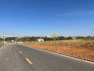 Lote / Terreno de Condomínio Para Vender no Condomínio Vila América em Nova Odessa