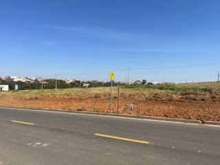 Lote / Terreno de Condomínio Para Vender no Condomínio Vila América em Nova Odessa