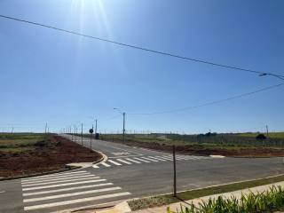 Lote / Terreno de Condomínio Para Vender no Condomínio Vila América em Nova Odessa