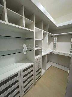 Venda apartamento beira mar de Piedade - Com 04 suítes, 03 vagas, 300M².