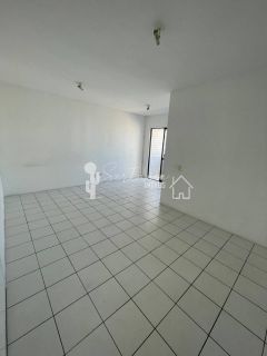 Venda apartamento 03 quartos em Boa Viagem, 02 vagas, com lazer.
