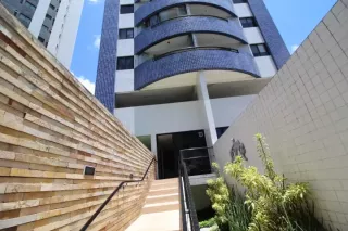 Apartamento para locação, com excelente localização no Edf. Ana Rodrigues, Casa Amarela – Recife/PE.