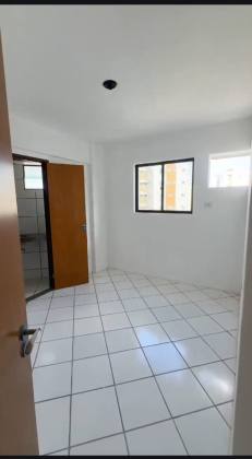 Oportunidade Venda apartamento 02 quartos, em Boa Viagem, andar alto, suíte, lazer com 75M²