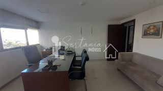 Sala para Locação com Excelente Localização no Empresarial Agamenon Magalhães, na avenida Agamenon Magalhães 2656 no bairro do Espinheiro - Recife/PE.