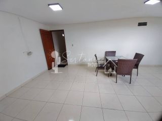 Apartamento para locação, com excelente localização na Avenida Rua: Doutor Raul Torres Lafayette, Centro – Sertânia/PE.