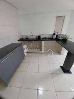 Apartamento para locação, com excelente localização na Avenida Rua: Doutor Raul Torres Lafayette, Centro – Sertânia/PE.