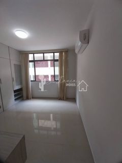 Apartamento para Vender com 03 quartos 01 suíte no bairro Boa Viagem em Recife - Beira Mar