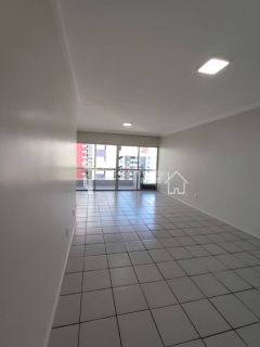 Alugo apartamento em Boa Viagem, 03 quartos, 118M²,