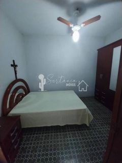 Casa para Venda com Excelente Localização na Rua Gonçalves Maia 51 – Centro – Sertânia/PE.
