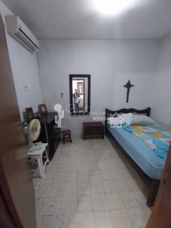 Casa para Venda com Excelente Localização na Rua Gonçalves Maia 51 – Centro – Sertânia/PE.