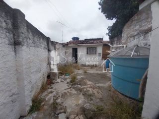 Casa para Venda com Excelente Localização na Rua Gonçalves Maia 51 – Centro – Sertânia/PE.
