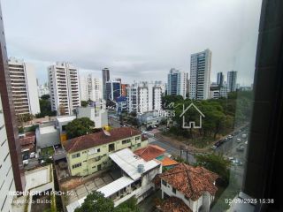 Flat para Alugar com Excelente Localização, na Avenida Conselheiro Rosa e Silva, 1930 – Recife/PE. Edifício Golden Jaqueira.