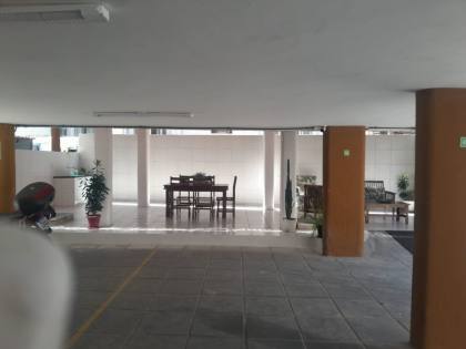 Aluga apartamento em Boa Viagem, 03 quartos,02 suítes 110M²