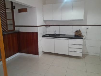 Aluga apartamento em Boa Viagem, 03 quartos,02 suítes 110M²