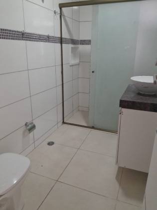 Aluga apartamento em Boa Viagem, 03 quartos,02 suítes 110M²
