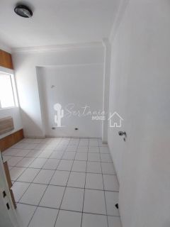 Apartamento para Venda com excelente localização no bairro de Boa Viagem – Recife/PE. Edifício Chateau Labarde.