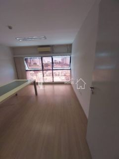 Sala para Locação com excelente localização no Empresarial Rio Capibaribe, situado na rua Capitão José da Luz 58