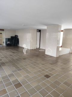 Aluga Apartamento na Beira Mar de Boa Viagem,3 quartos, 01 suítes,2 vagas,180M².