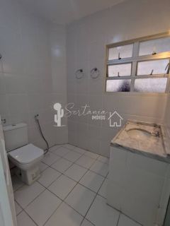 Aluga Apartamento na Beira Mar de Boa Viagem,3 quartos, 01 suítes,2 vagas,180M².