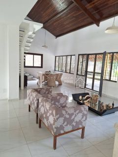 Casa para Vender com 1080m², 05 quartos 02 suítes - Candeias - Jaboatão dos Guararapes/PE.