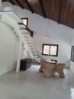 Casa para Vender com 1080m², 05 quartos 02 suítes - Candeias - Jaboatão dos Guararapes/PE.