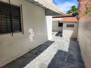 Casa para Venda com Excelente Localização na Rua Félix Cavalcante Albuquerque 52 – Prado – Recife/PE.
