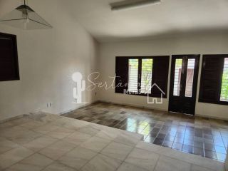 Casa para Venda com Excelente Localização na Rua Félix Cavalcante Albuquerque 52 – Prado – Recife/PE.