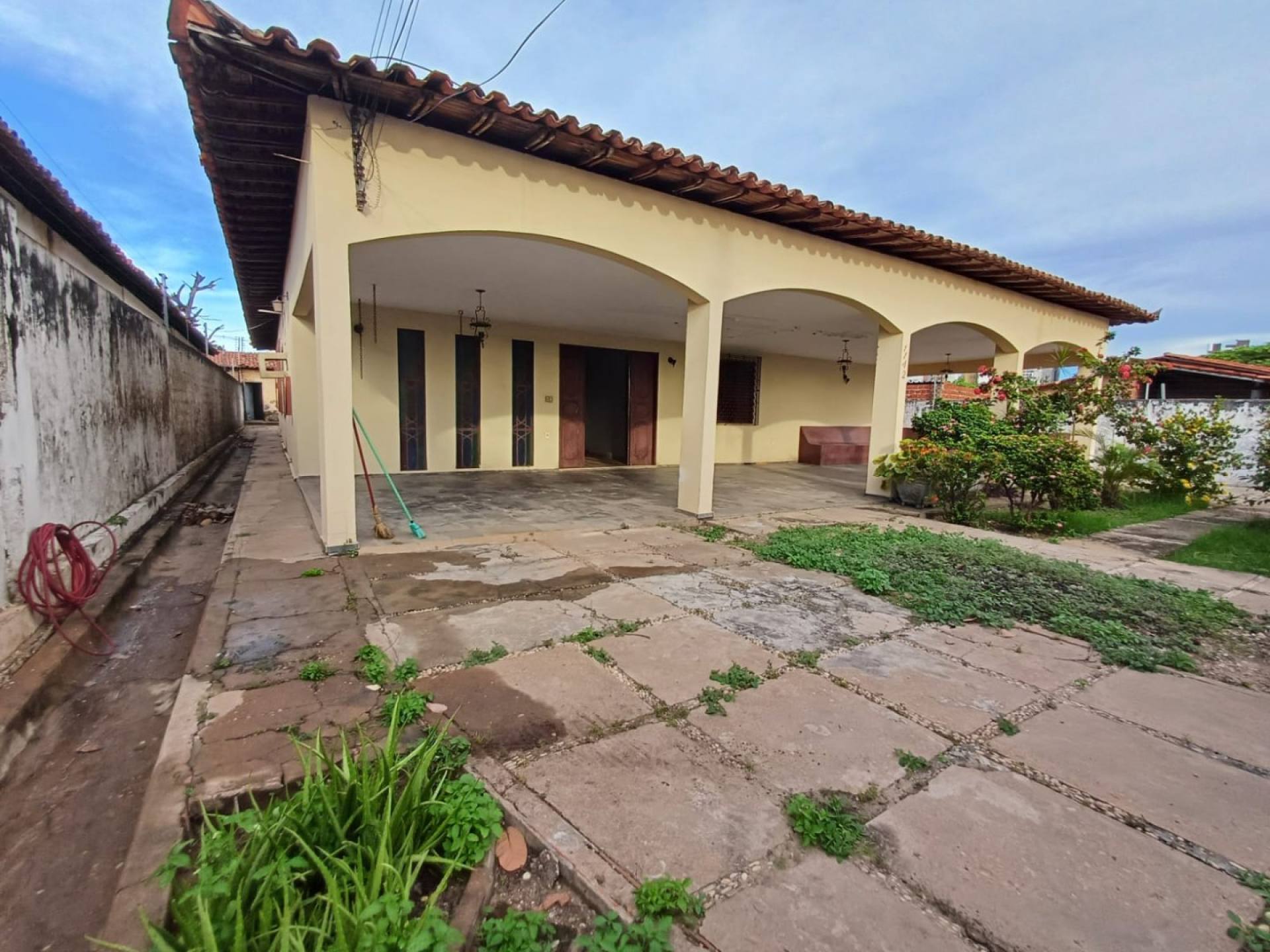 Casa térrea no bairro Ininga