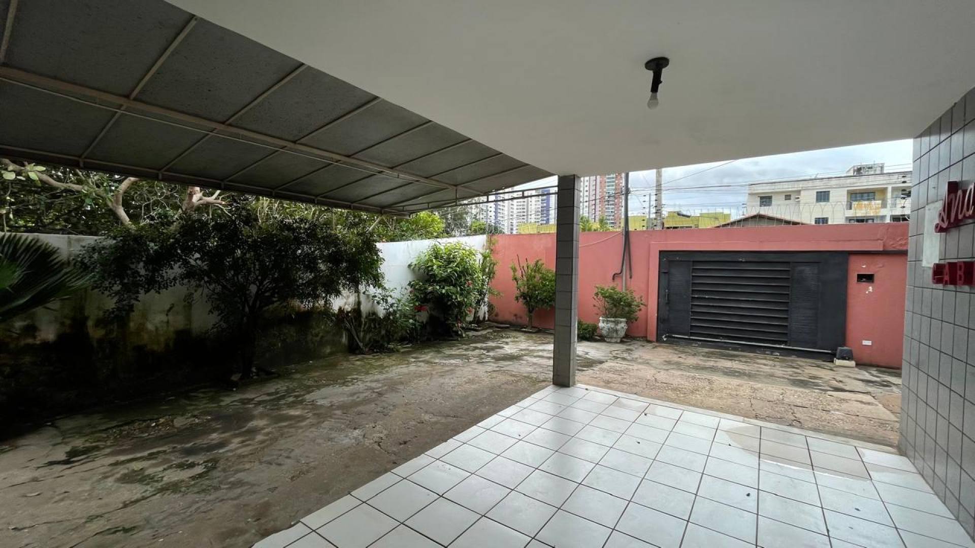 Casa Térrea no bairro Horto