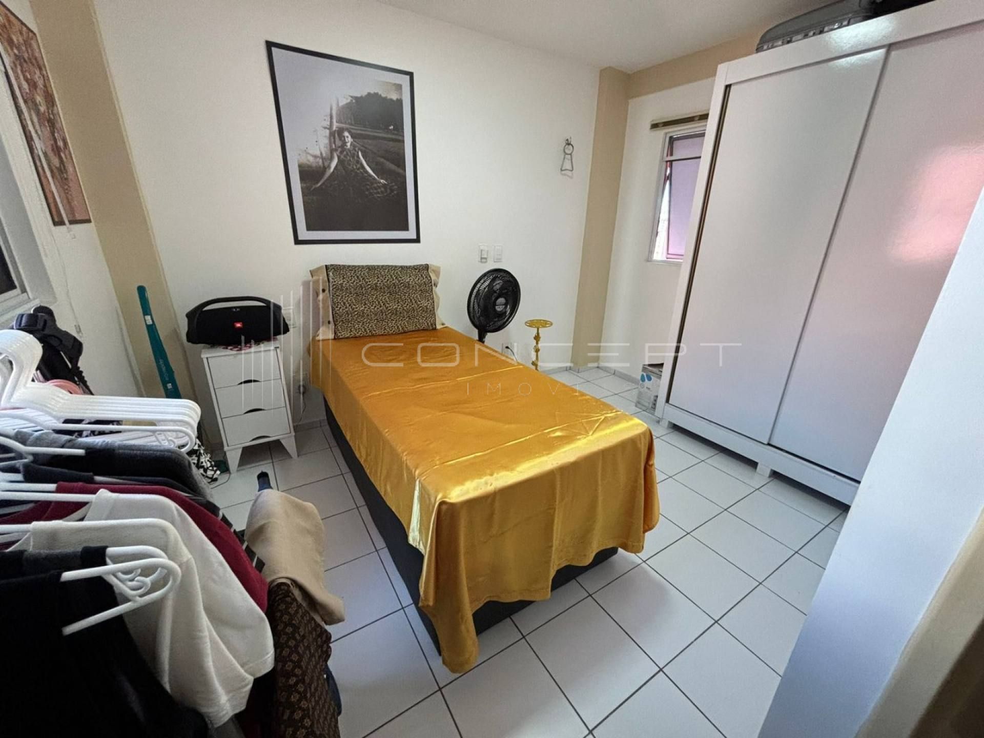 Apartamento no bairro Piçarreira