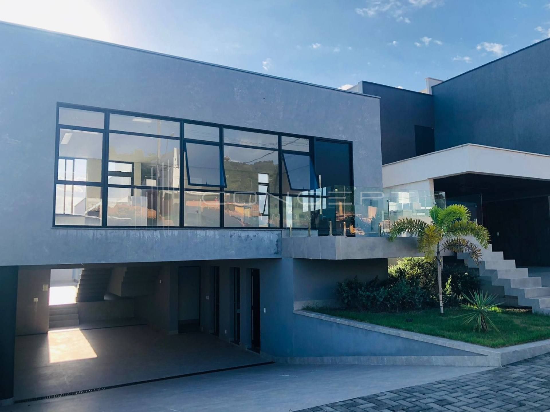 Casa duplex no bairro Tabajaras