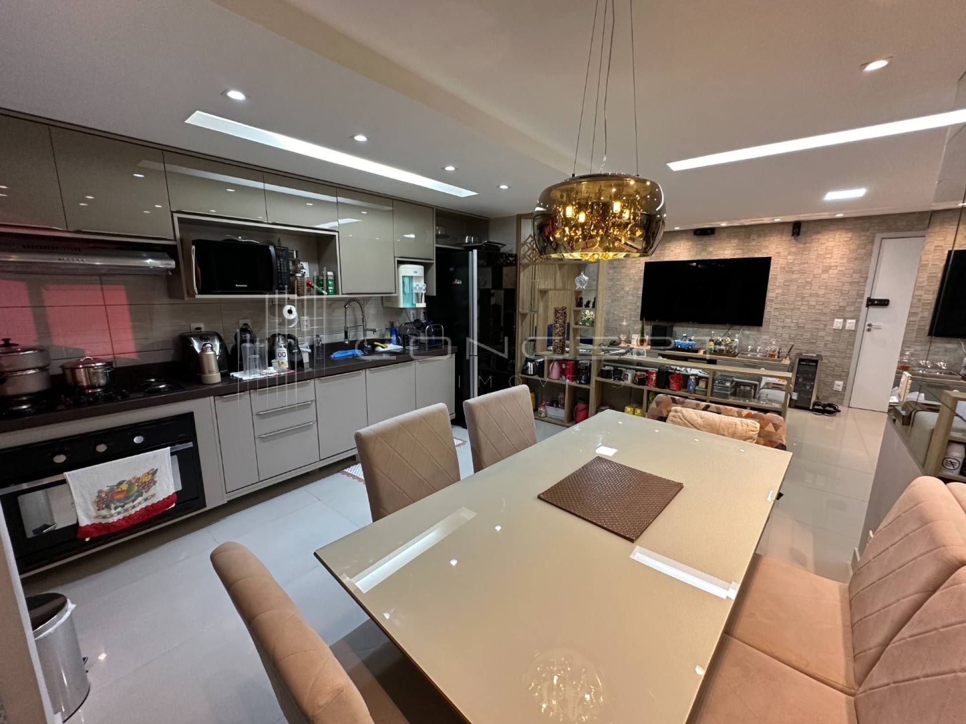 Apartamento Cobertura Duplex no bairro Morros - Porteira Fechada
