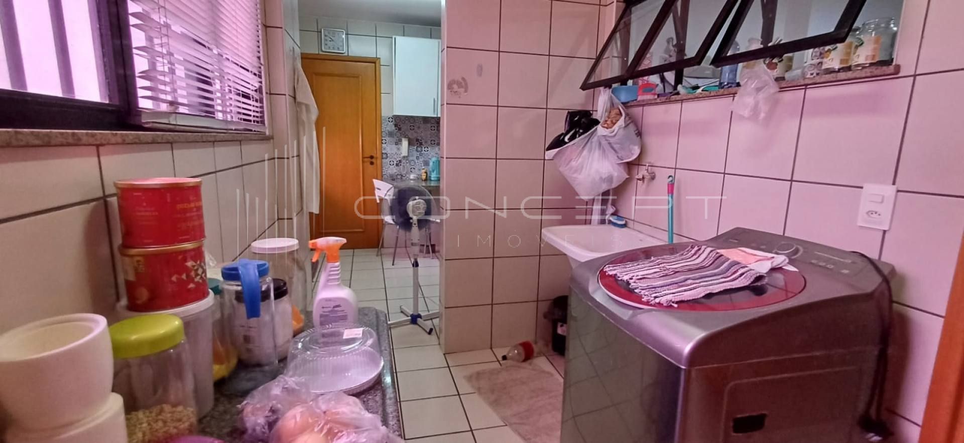 Apartamento no bairro Jóquei